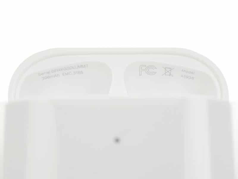 airpods-2-teardown-by-ifixit-1