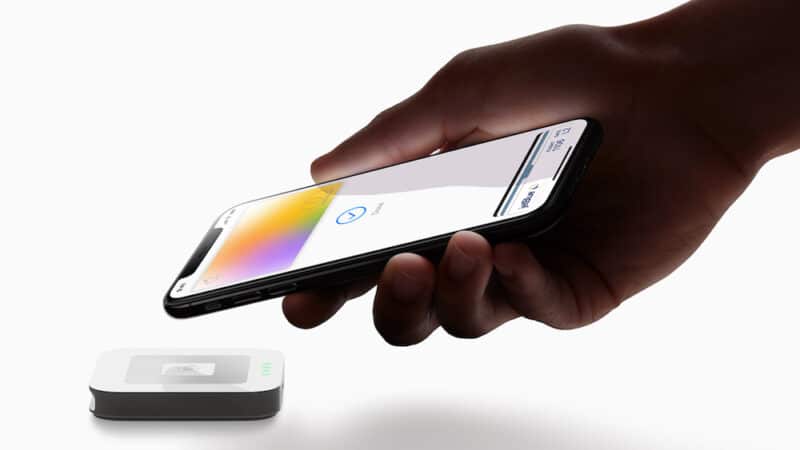 apple-card-hero