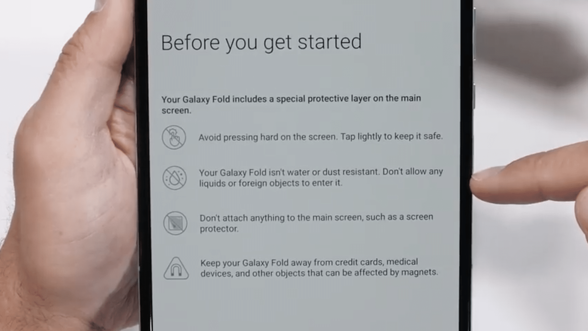 Samsung Galaxy Fold Durability Test-1