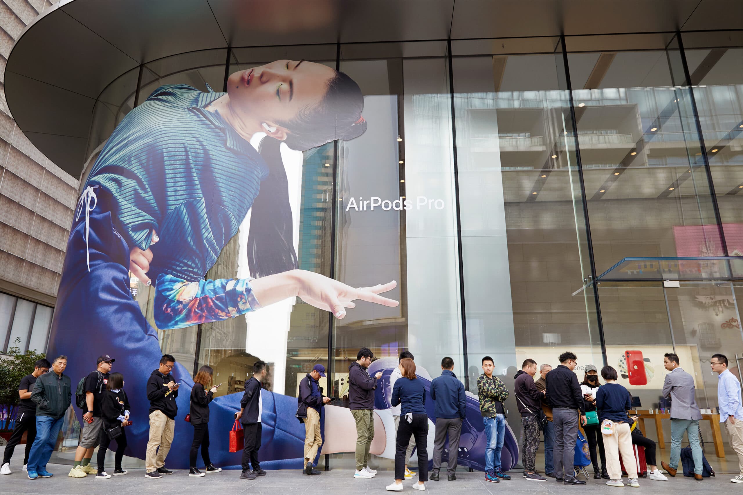 Apple-AirPod-Pro-launch-Shanghai-outside-line-10302019