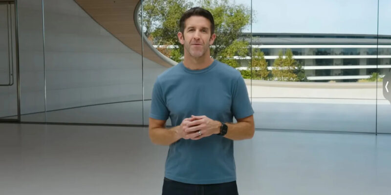 สัญญาณส่งไม้ต่อ!? Tim Cook ให้ John Ternus ดูแลทีมออกแบบของ Apple