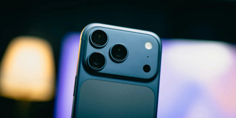 [ลือ] iPhone 18 Pro จะเพิ่ม 3 ฟีเจอร์ที่สาวก Apple รอกันมานาน!