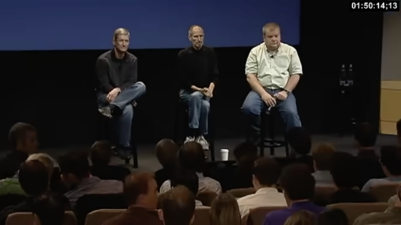 คลิปข่าว Q&A ปัญหา Antennagate ของ iPhone 4 โผล่บน YouTube หลังหายไปนาน 16 ปี